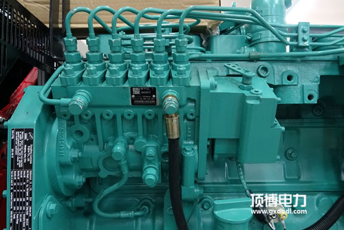 一臺400kW柴油發電機組在正常工作中,油底殼內進水竟然是這個原因!